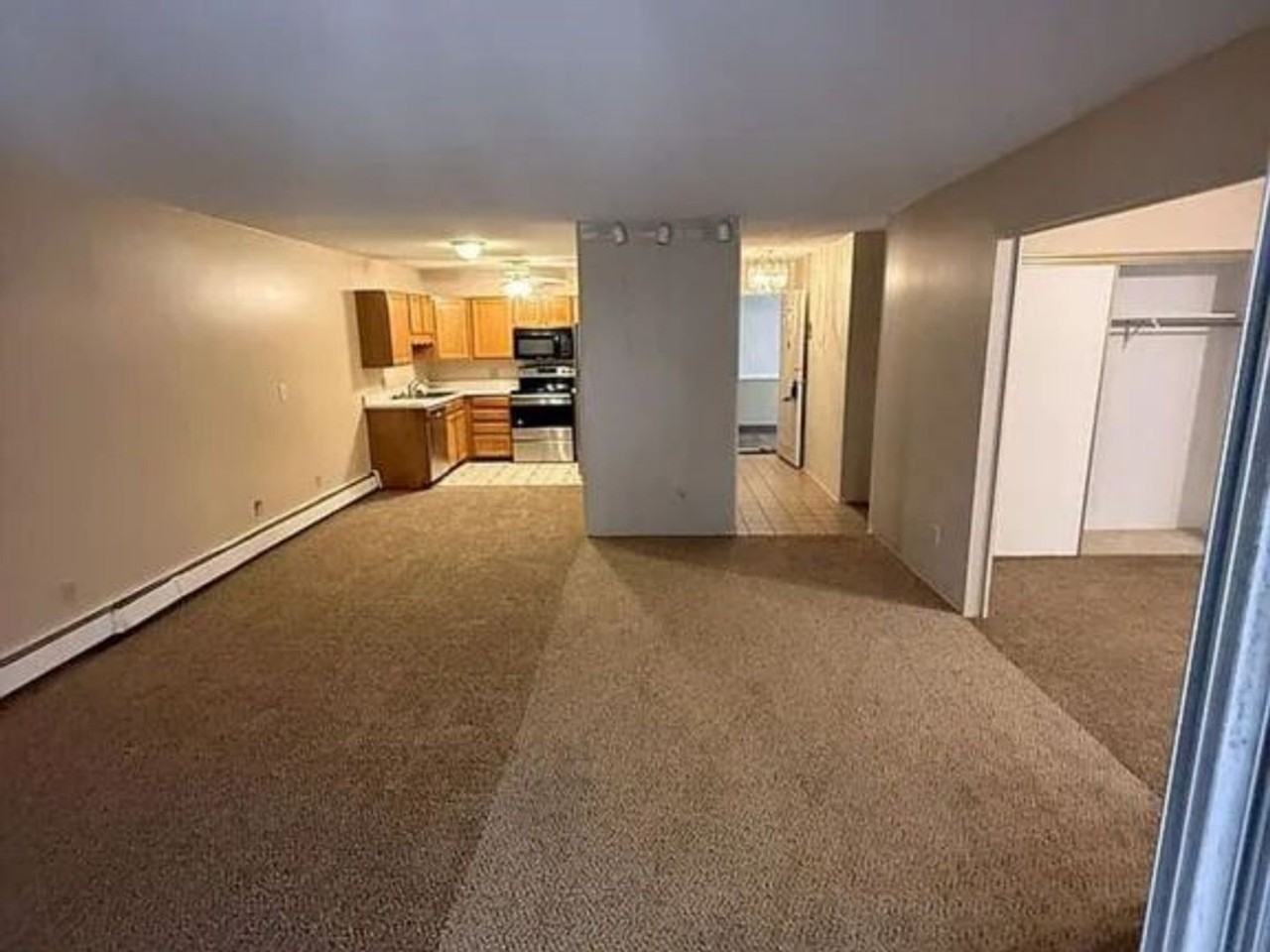 13500 E Cornell Ave - Photo 4 of 10