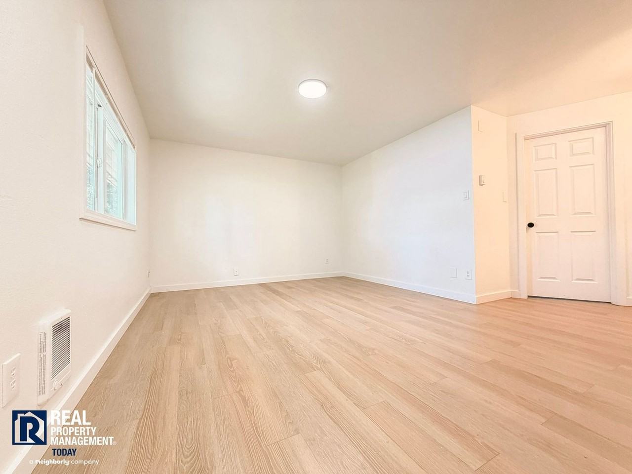 7619 Douglas St W #3 - Photo 6 of 26