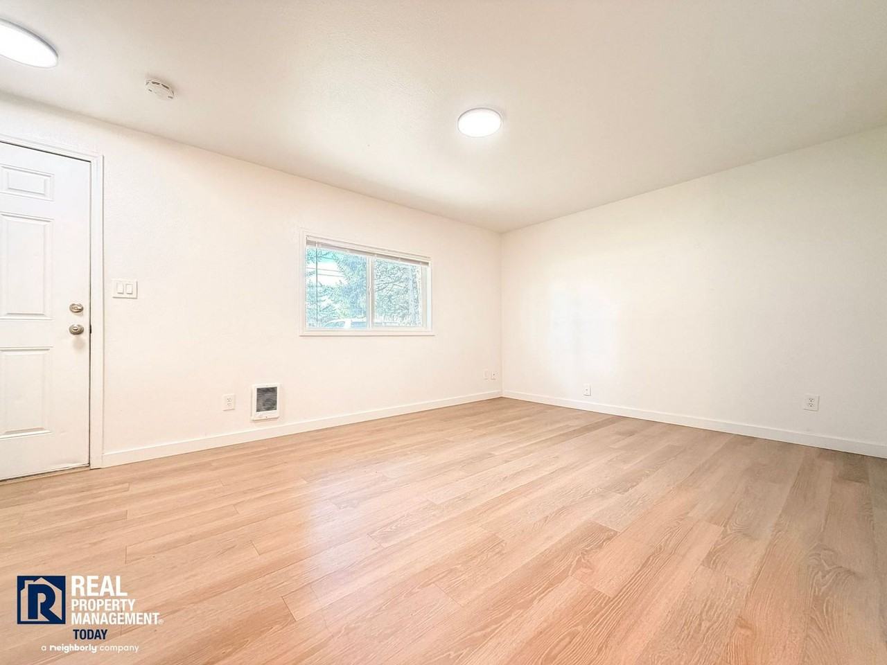 7619 Douglas St W #3 - Photo 7 of 26