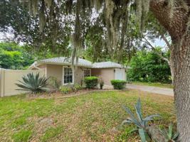 featured image of 808 Valencia Ave