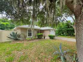 808 Valencia Ave - Photo 1 of 1