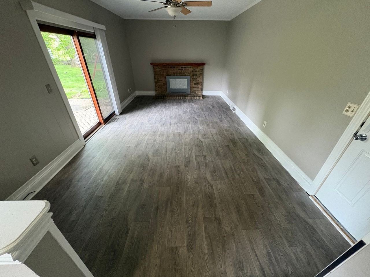13236 E Crosset Hill Dr - Photo 2 of 17