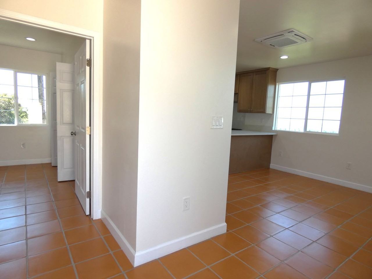 12626 Omelia Rd - Photo 4 of 15