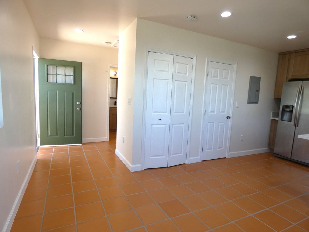 12626 Omelia Rd - Photo 5 of 15