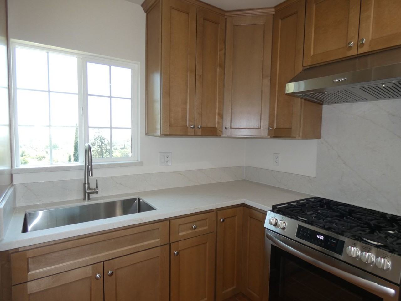 12626 Omelia Rd - Photo 7 of 15