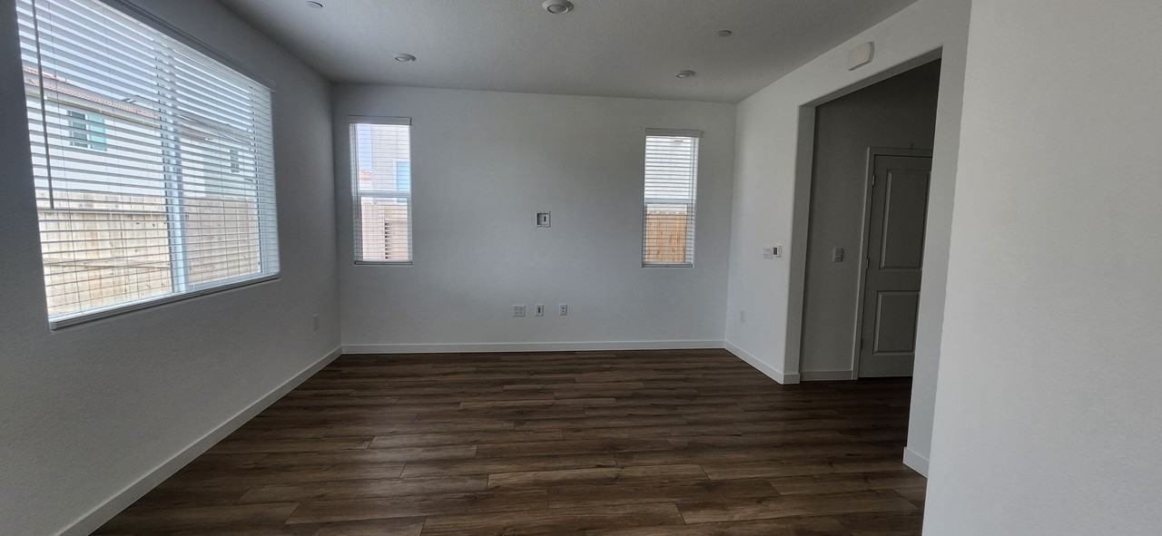 10386 Mornington Way - Photo 2 of 15