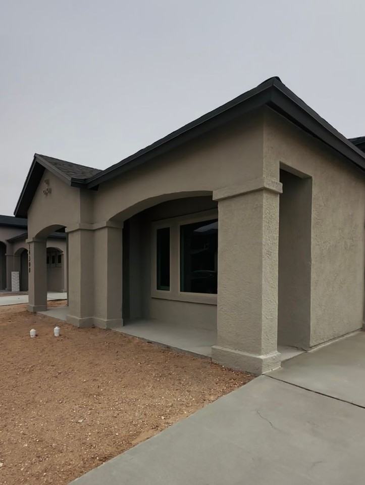 14316 Steve Joyce Pkwy - Photo 2 of 12