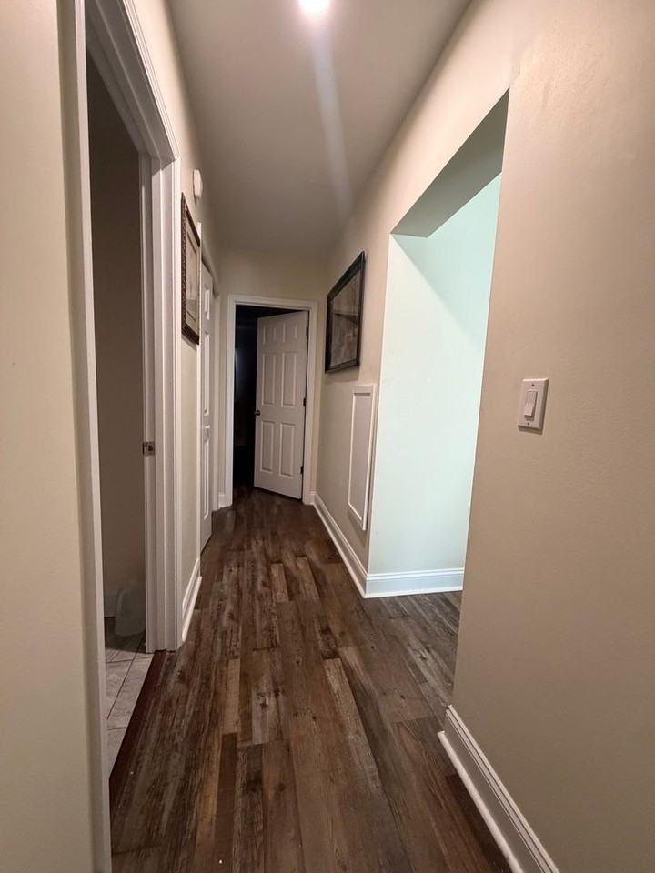 509 11th St - Photo 4 of 12