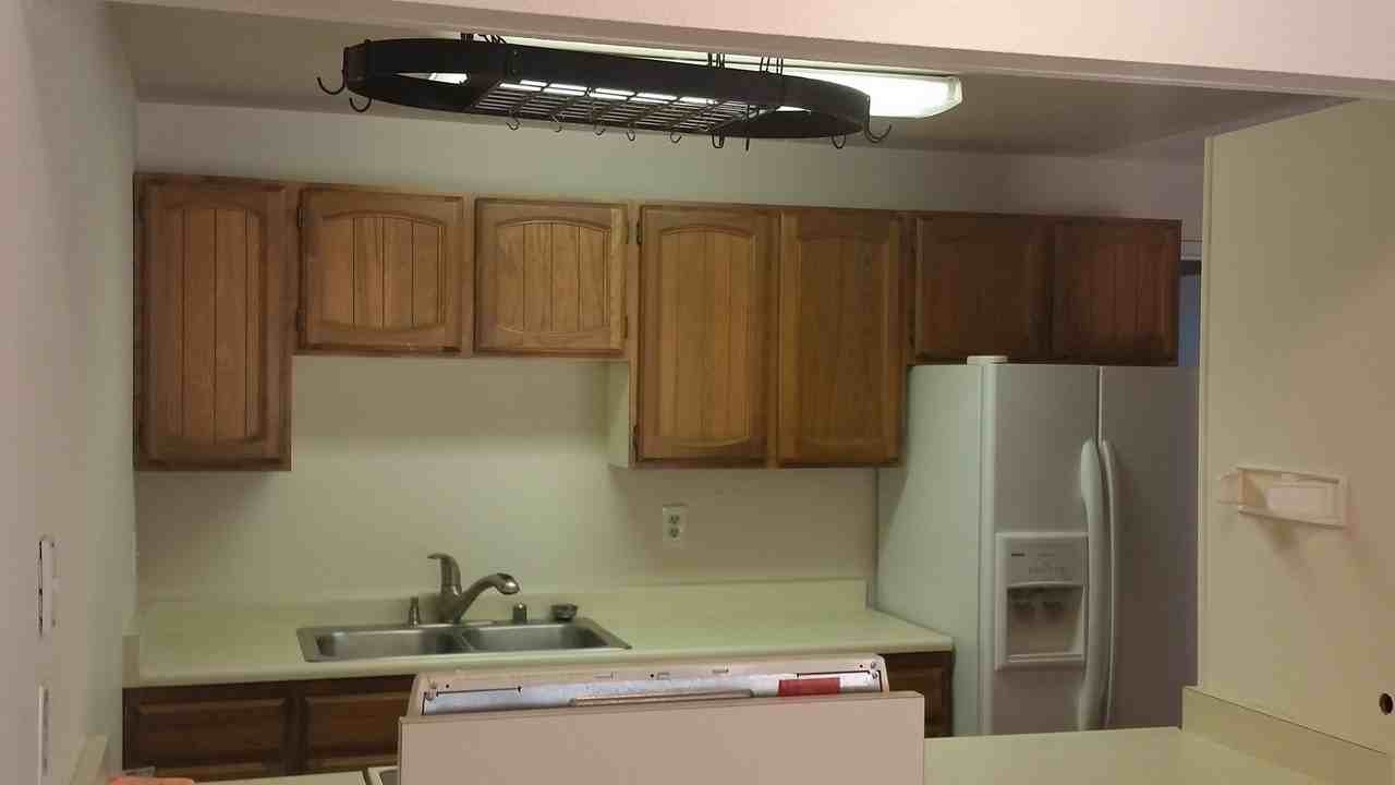 928 Blue Heron Ave Ne - Photo 3 of 22