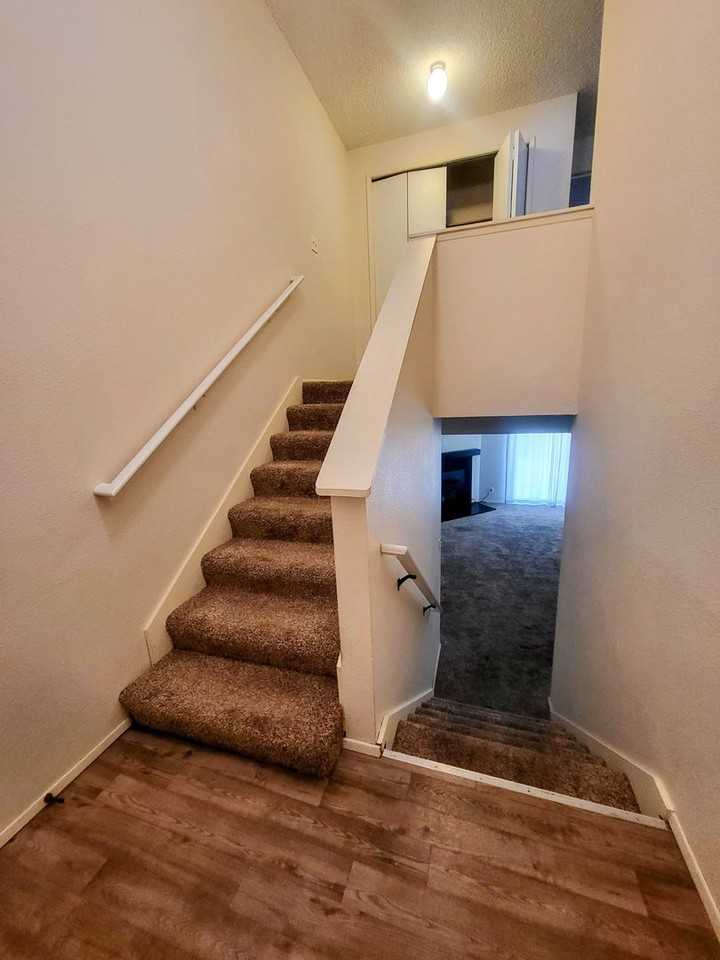 928 Blue Heron Ave Ne - Photo 6 of 22
