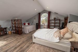 featured image of 611 Ne Innes Ln #B
