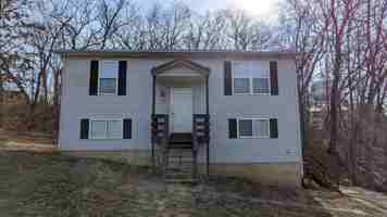 featured image of 222 Baker St