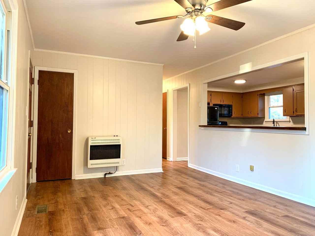 321 Clearview Dr - Photo 2 of 20