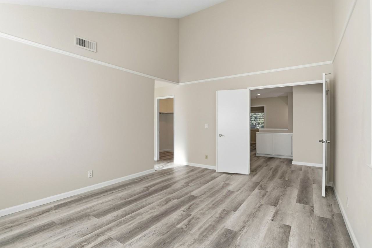 1686 Las Piedras Ct - Photo 7 of 19
