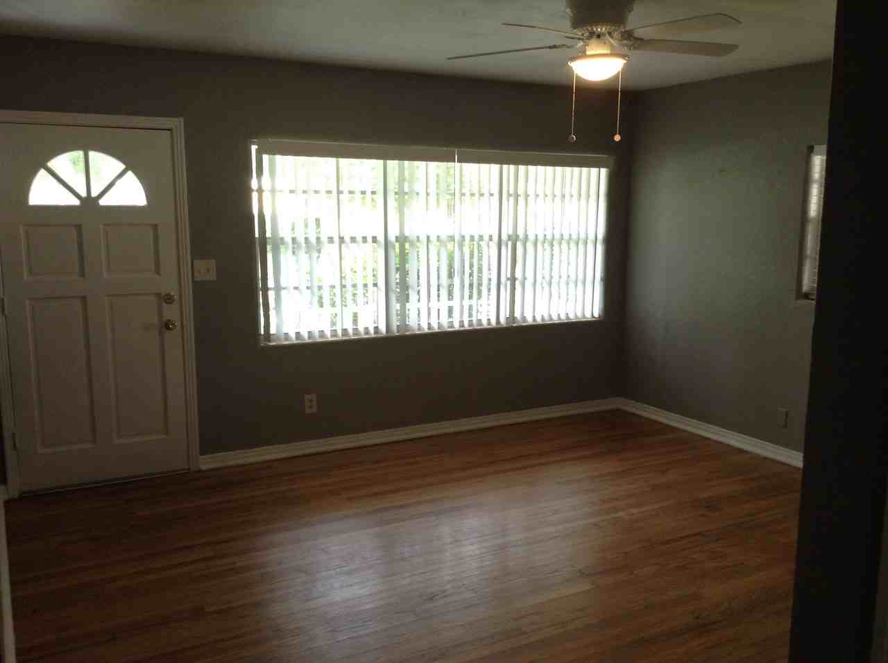 3109 Nancy St - Photo 2 of 12