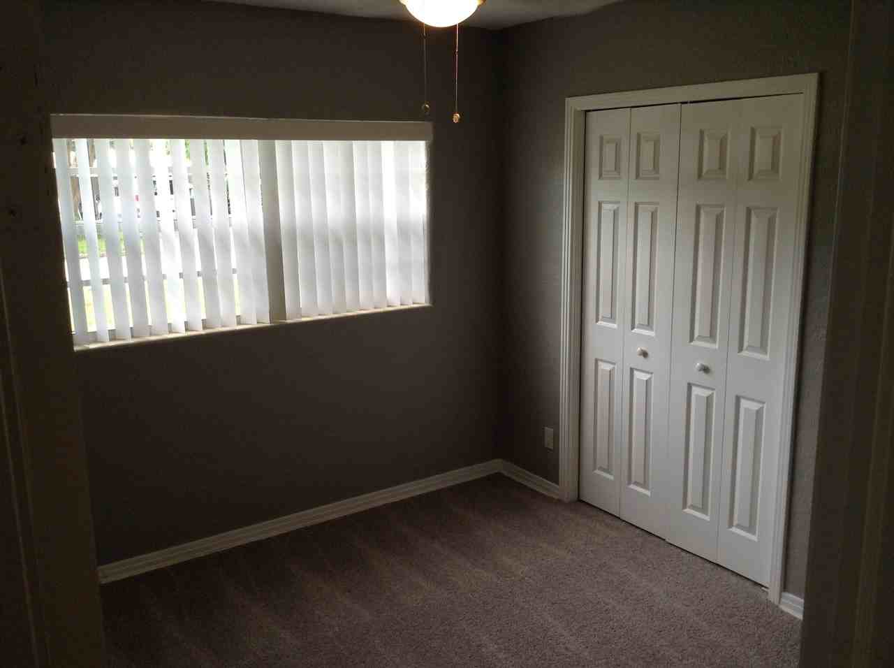 3109 Nancy St - Photo 7 of 12