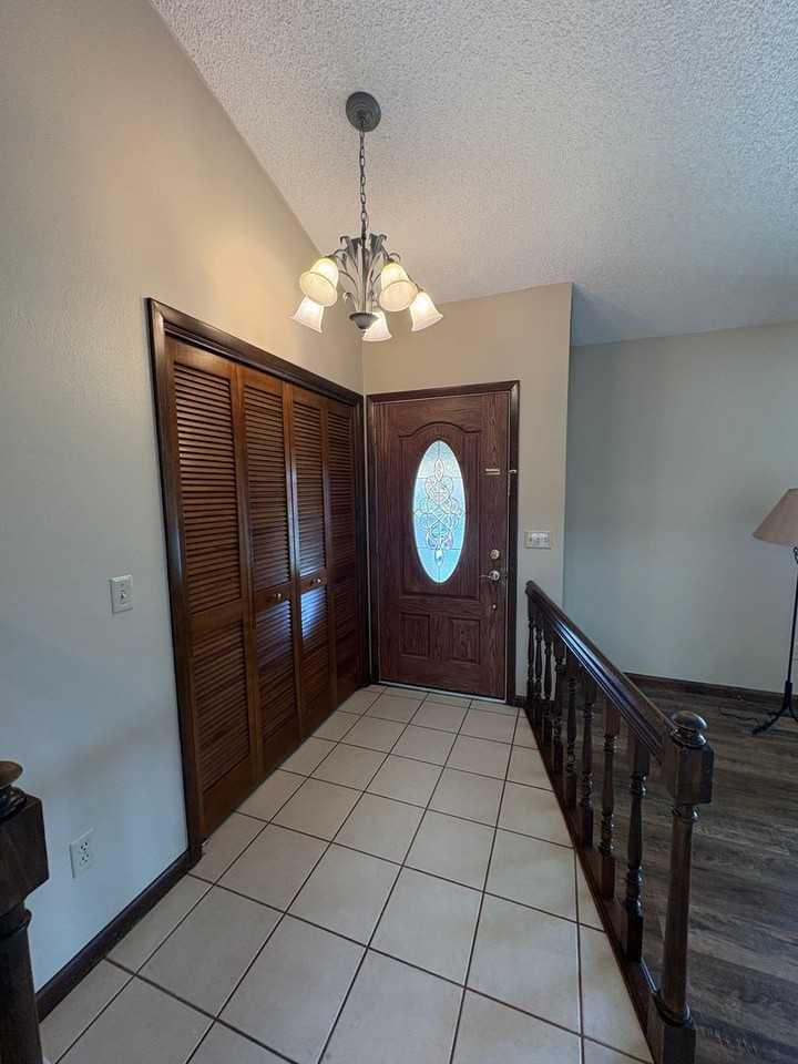 3108 Gloxinia Dr - Photo 3 of 40