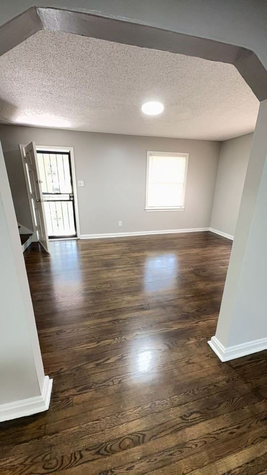 4015 Michael Rd - Photo 4 of 17