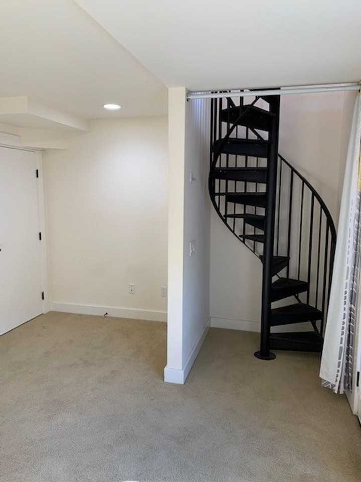 2420 S Lane St - Photo 5 of 19