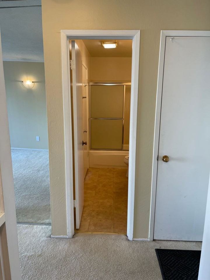 4 Anchor Dr #339 - Photo 6 of 35