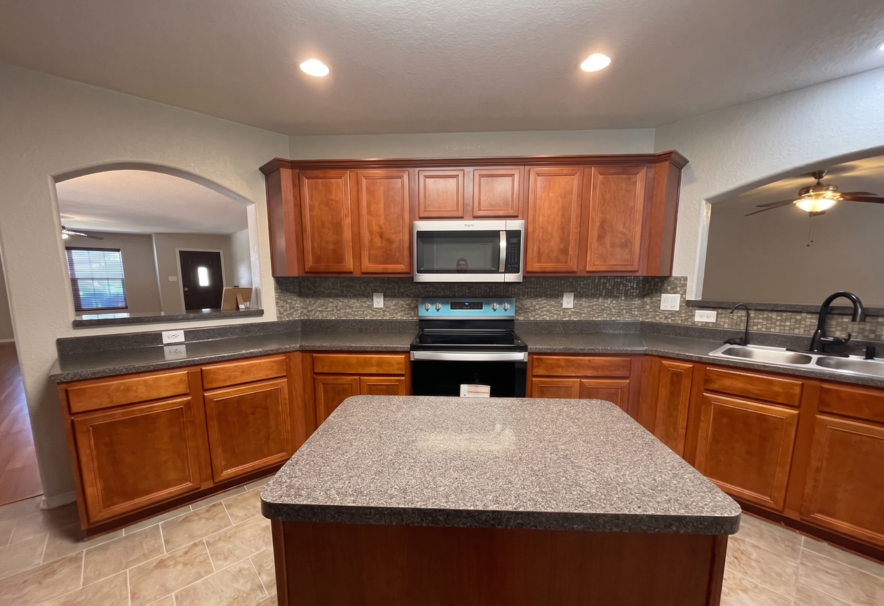 6407 Antares Park - Photo 5 of 24