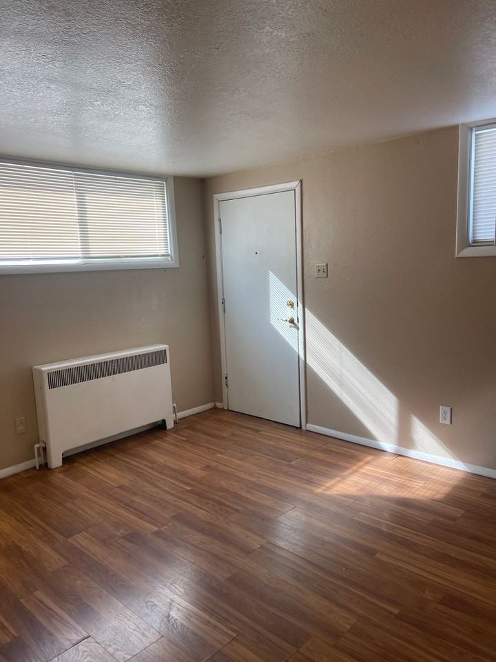 752 Sage St Apt 3c - Photo 7 of 7