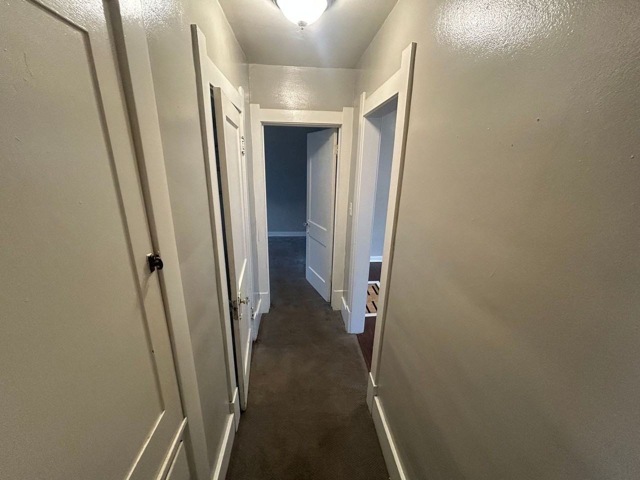 1811 Loxley Rd - Photo 7 of 12