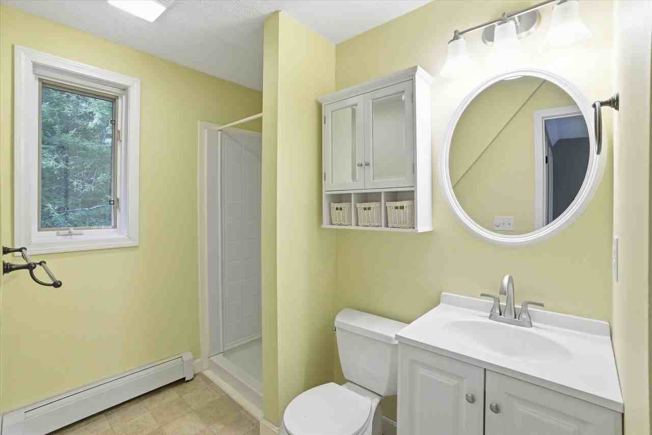 46 Spring Rd - Photo 5 of 42