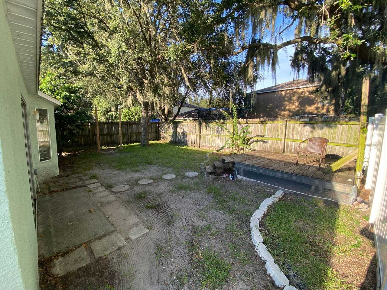 8530 Quarter Horse Dr - Photo 4 of 17