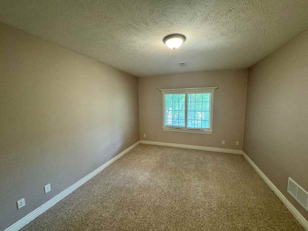 1704 Mulligan Pl - Photo 2 of 14