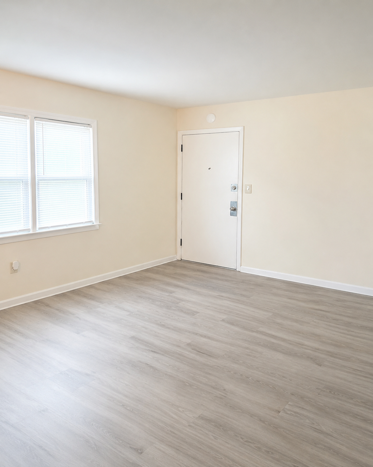 190 Maple Avenue - Photo 3 of 10