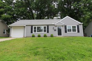 featured image of 2504 W 76th St