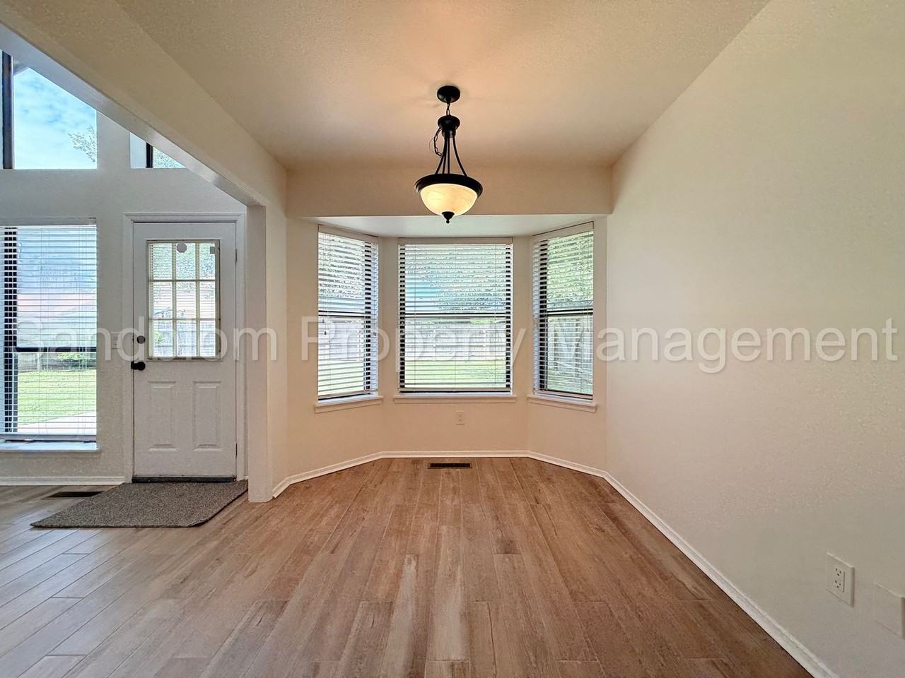 4408 W Princeton St - Photo 6 of 23