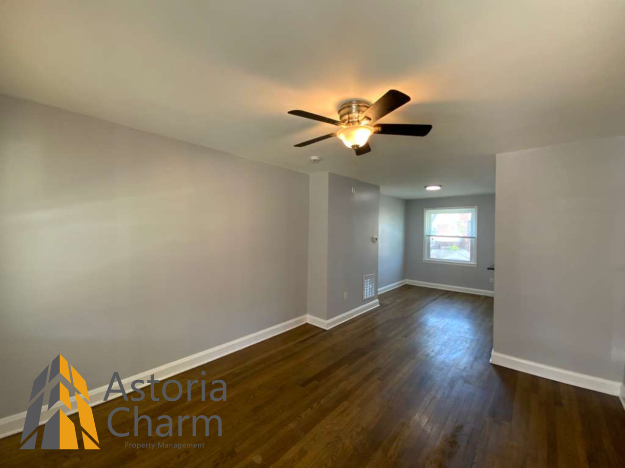 3392 Saint Benedict St - Photo 3 of 31