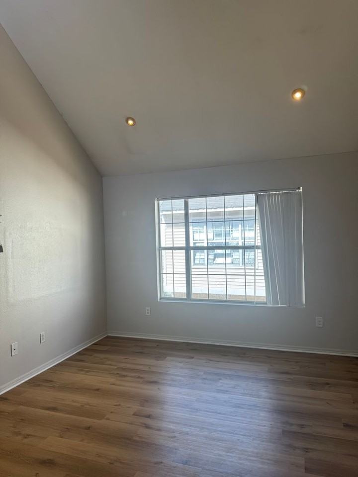 308 Settlers Bnd - Photo 4 of 10