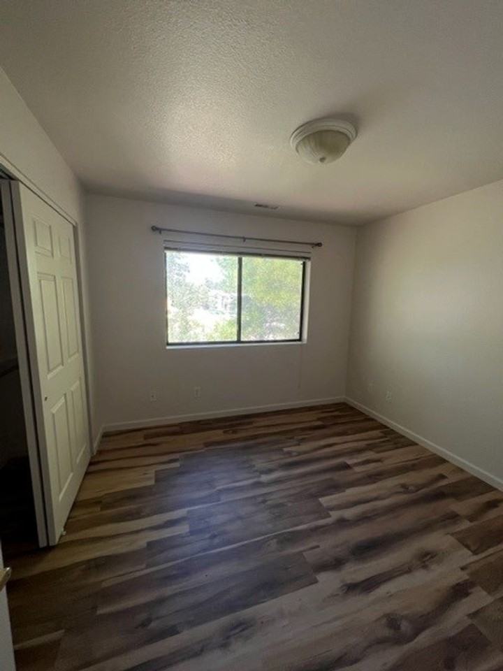 108 W Gold Rush Trl - Photo 7 of 10