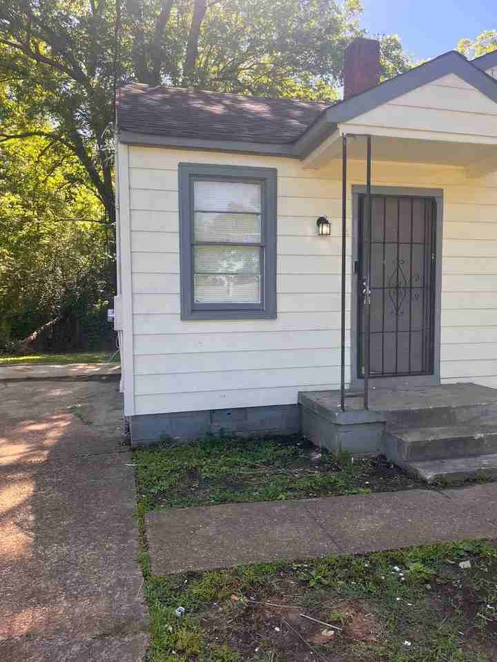 3450 Atmore St - Photo 2 of 10