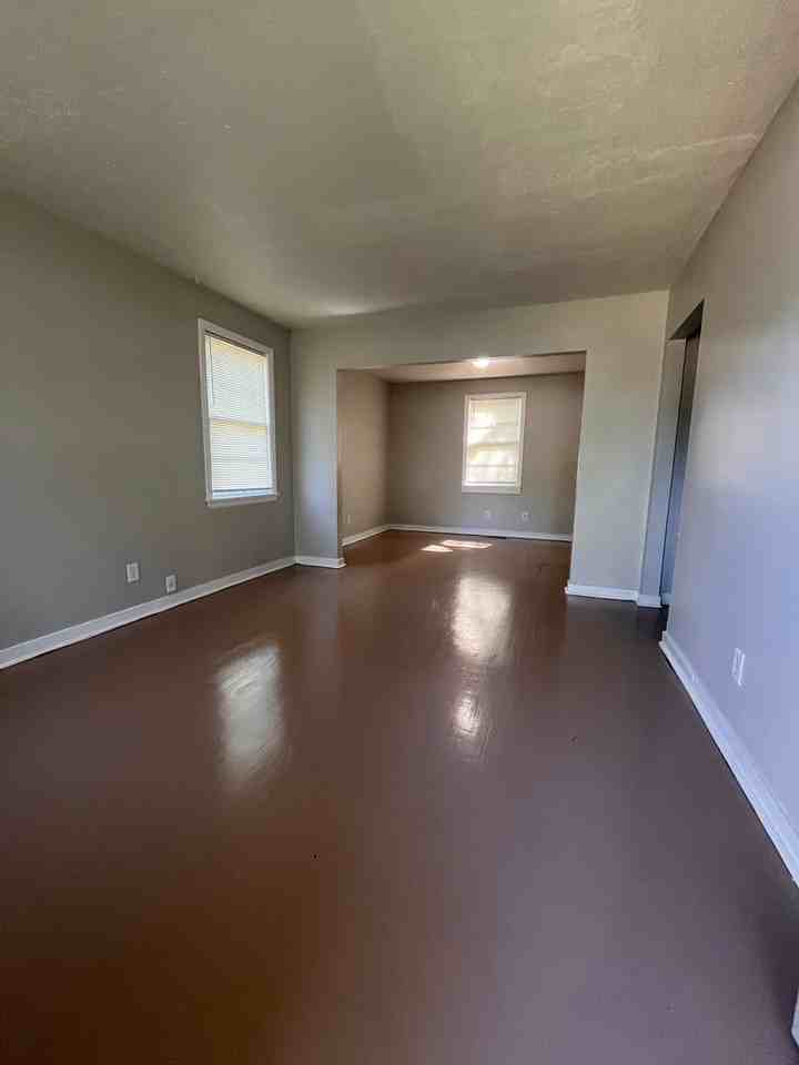 3450 Atmore St - Photo 5 of 10