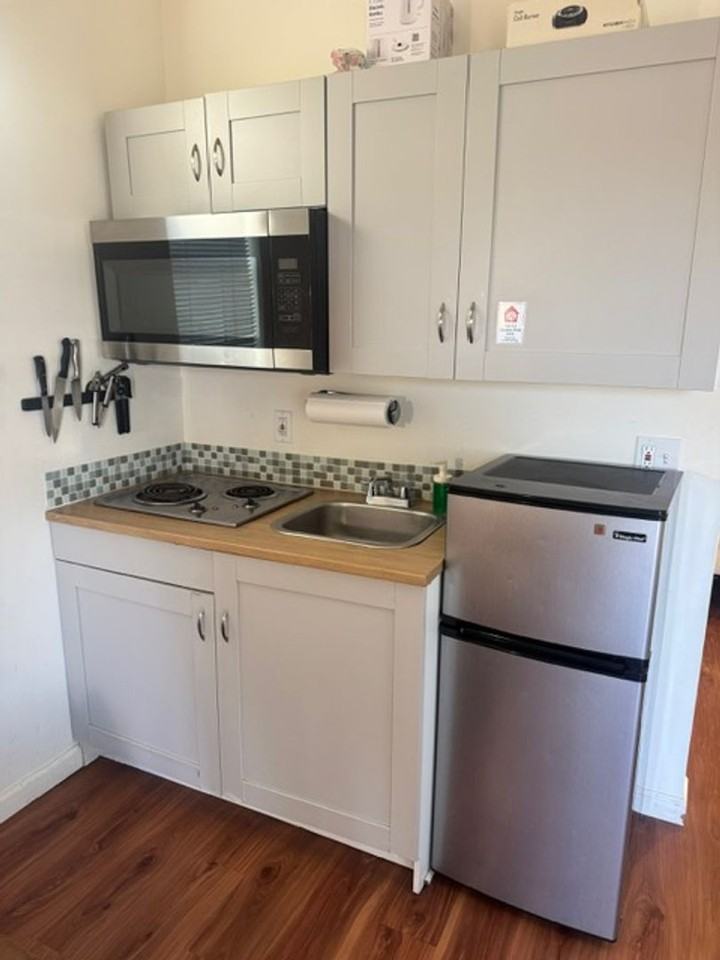 1229 S 13th Ave - Photo 5 of 16