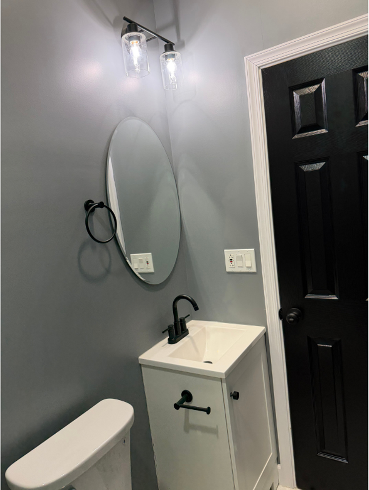 427 South Augusta Avenue - Photo 7 of 27