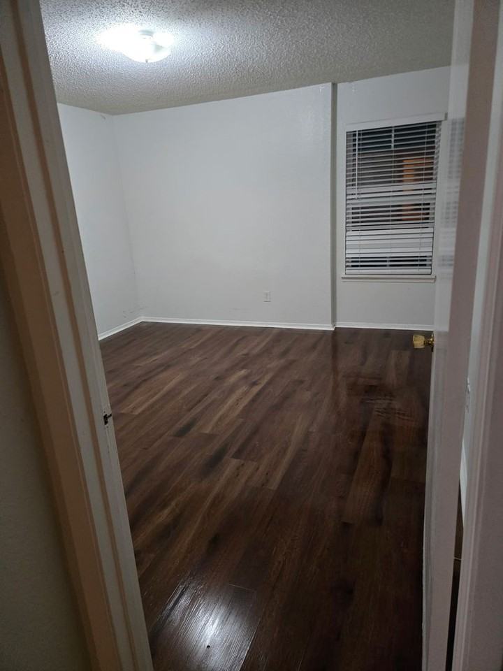 224 Zuni Dr - Photo 5 of 6