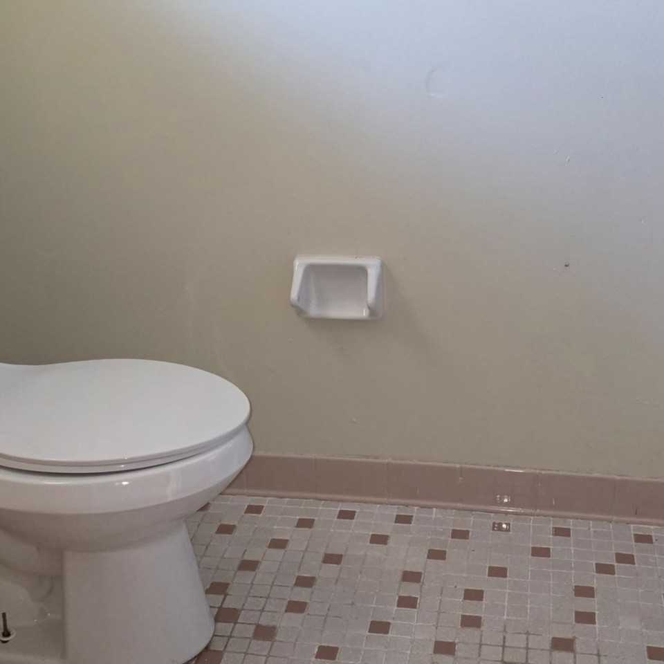 484 Tamarack St - Photo 7 of 18