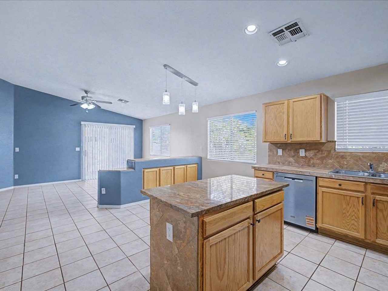 6936 W Harcuvar Dr - Photo 7 of 25