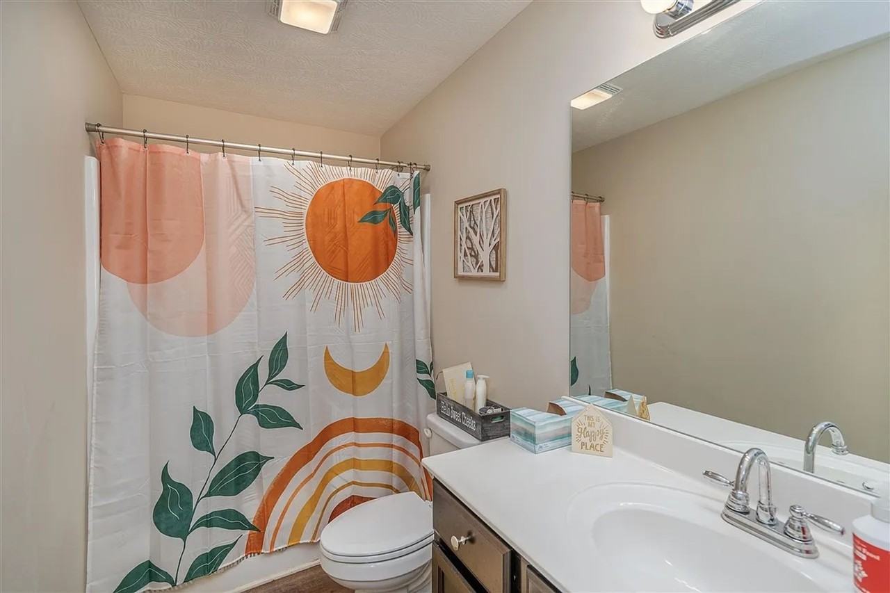 692 Northridge Dr - Photo 3 of 8