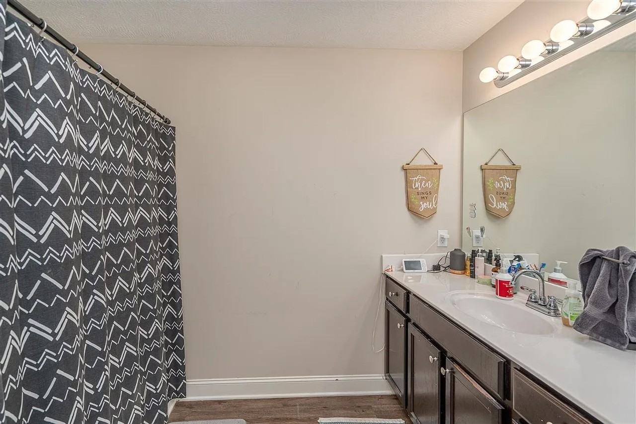 692 Northridge Dr - Photo 5 of 8