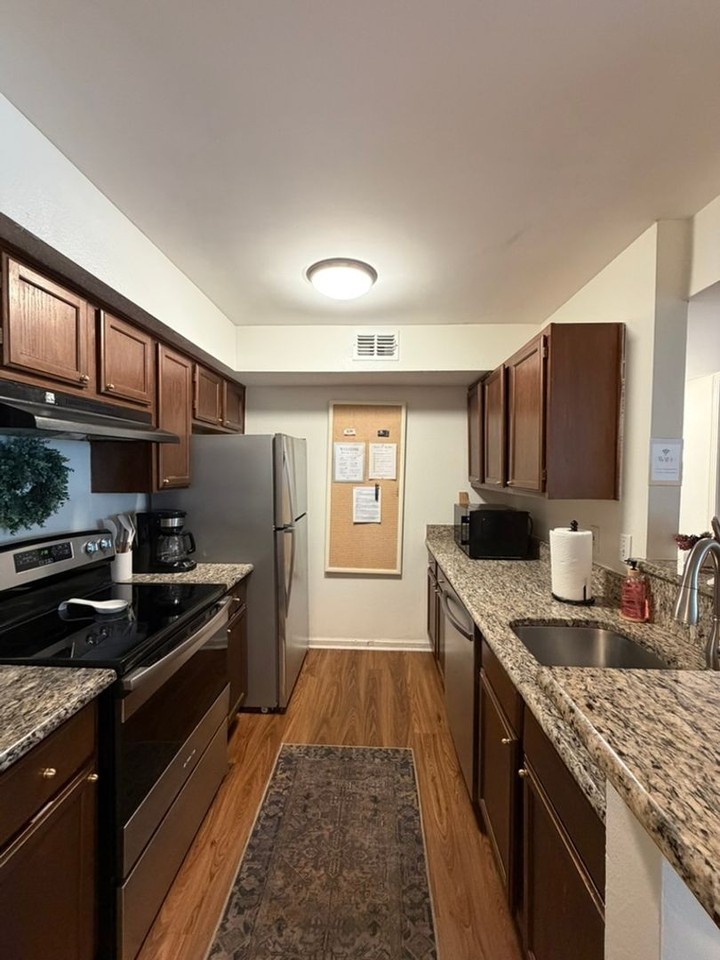 4090 Dancing Cloud Ct - Photo 4 of 28