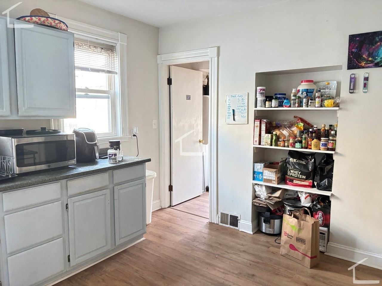 8 Bayard St - Photo 5 of 24