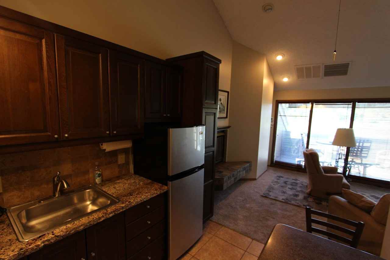 2625 N Valley View Rd #344 - Photo 7 of 14