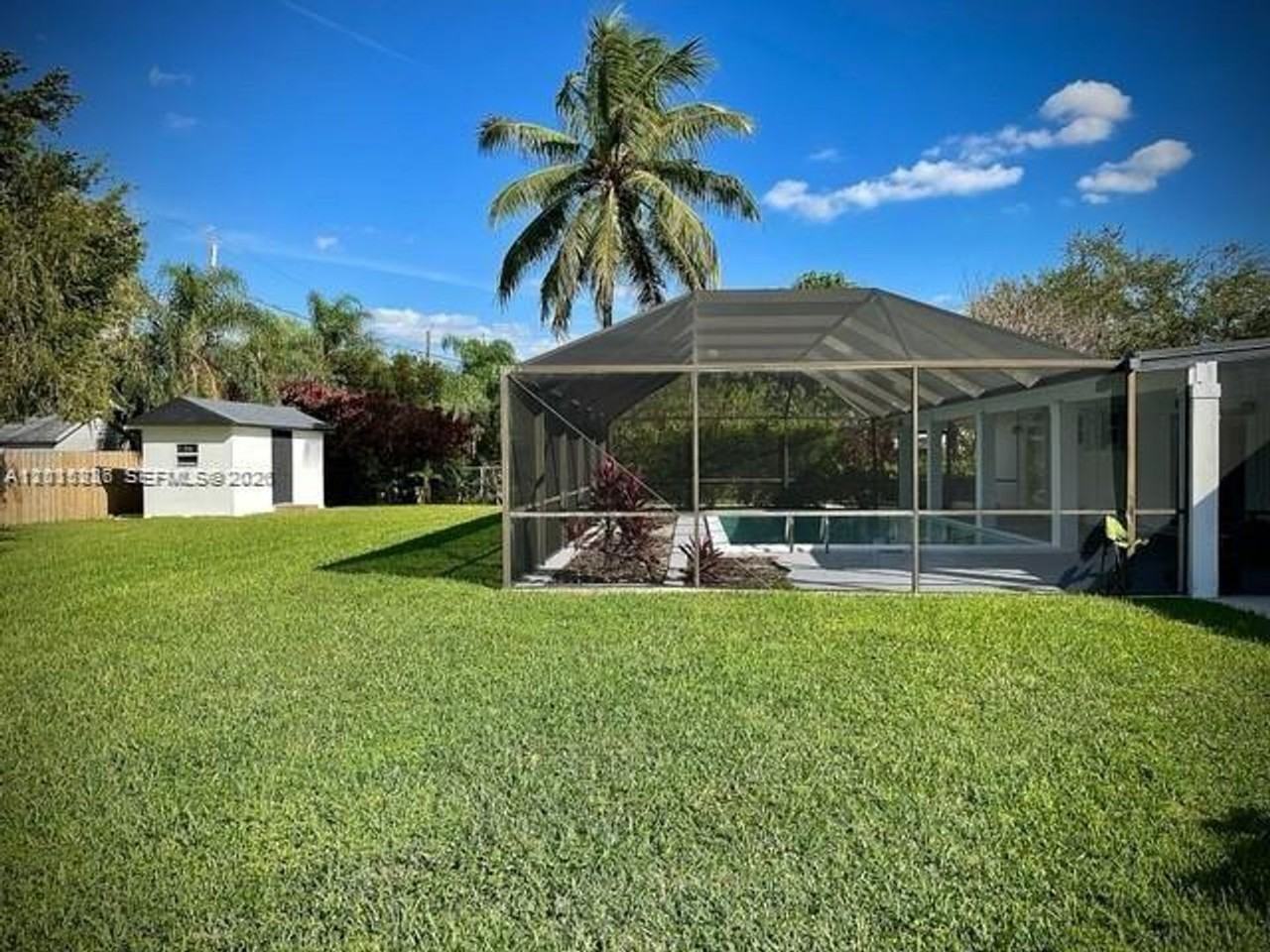 7425 Sw 118th St - Photo 7 of 24
