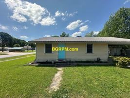 featured image of 501 N Elm St